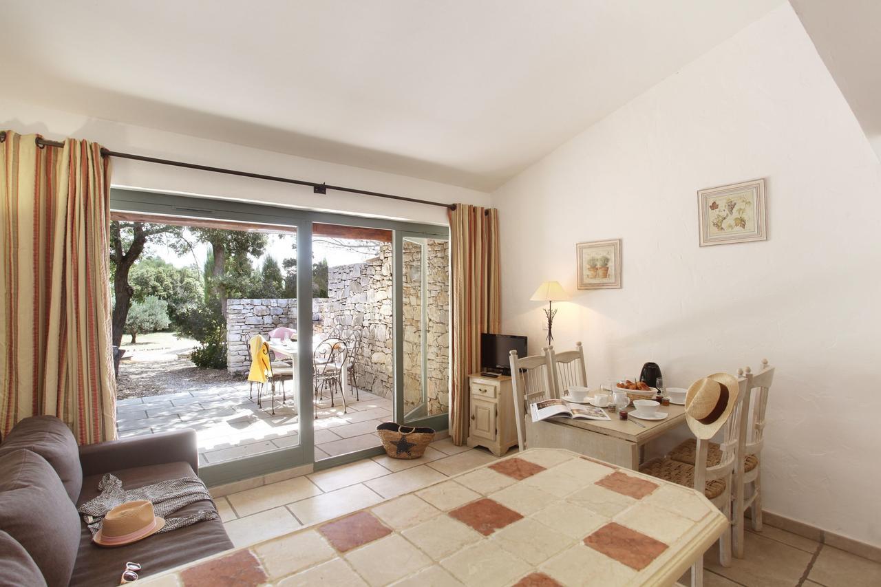 Residence Odalys La Bastide Des Chenes Gordes Εξωτερικό φωτογραφία